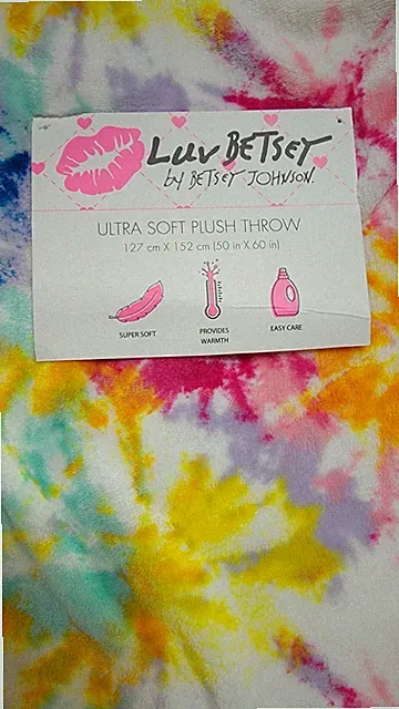 Betsey Johnson Hippie Tie Dye Pink Blue Yellow Plush Throw Blanket 50 x 60 NWT