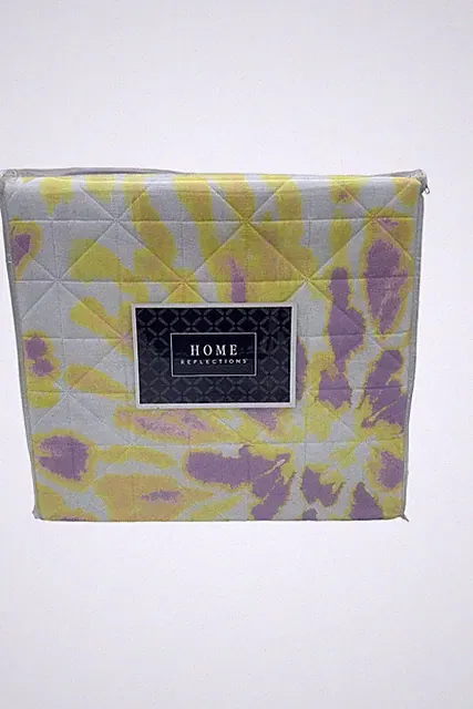 Home Reflections Tie-Dye Burst Reversible Quilt Set Soft Multi
