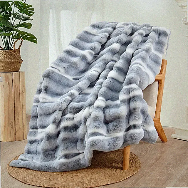 Luxury Two-Tone Faux Fur Throw Blanket – Cozy Warm Tie-Dye Design for Couch Bed