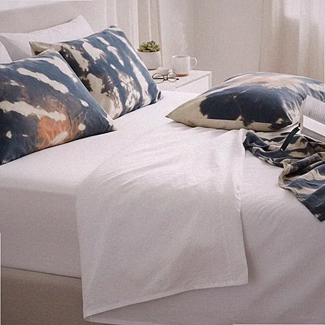Set of 4 Pillowcases, Fieldcrest, 100% Egyptian Cotton, Tie-Dye Print, Gray, Tan