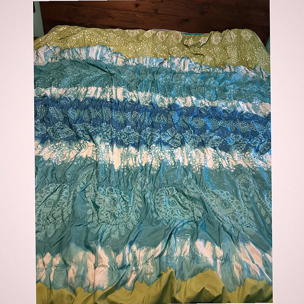 Seventeen Comforter King Blue Green Tie Dye Paisley Ruched Boho Bedding