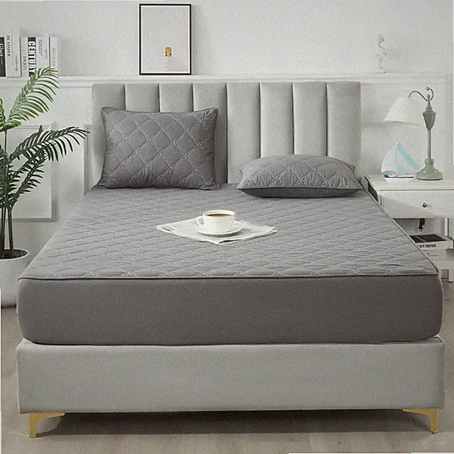 Waterproof Mattress Protector - Full Size Mattress Pad Silent & Fitted Sheet...